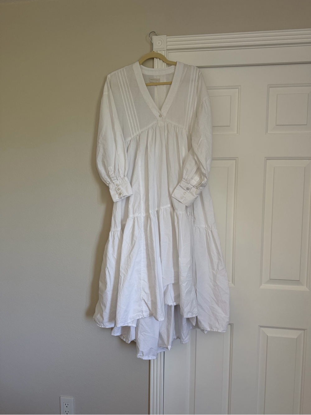 Urban Outfitters White High-Low Tiered V-Neck Maxi Dress